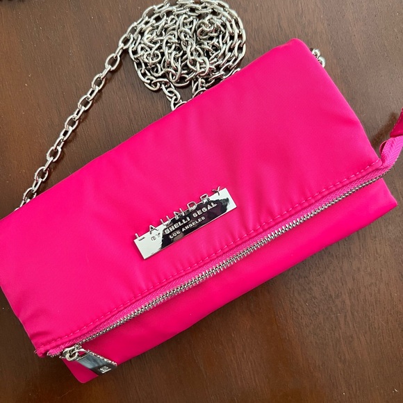 Laundry By Shelli Segal Handbags - Laundry By Shelli Segal Fuchsia Clutch with Silver Chain